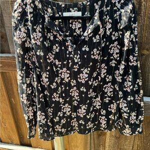 Loft blouse, medium, black with white flowers and gold stripes.